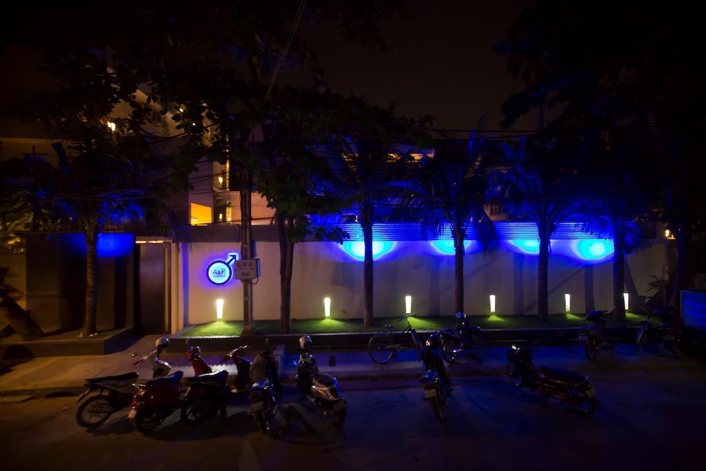 Arthur & Paul Phnom Penh Exterior photo