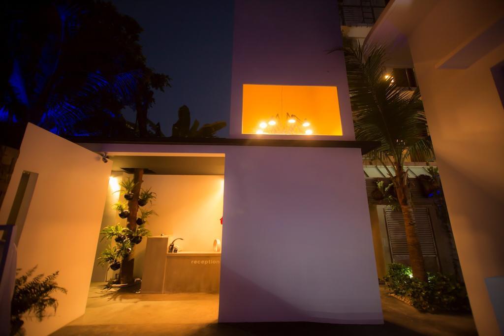 Arthur & Paul Phnom Penh Exterior photo